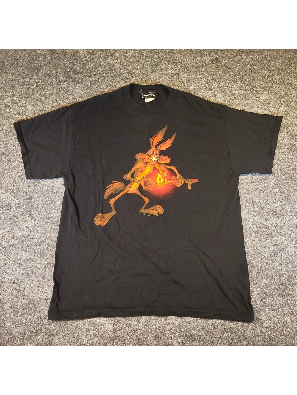 Vintage 2003 Looney Tunes Wile E Coyote Dynamite T-Shirt Mens Size Large